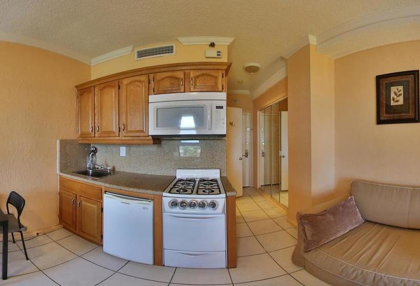 Отель Historic Hollywood Beach Resort