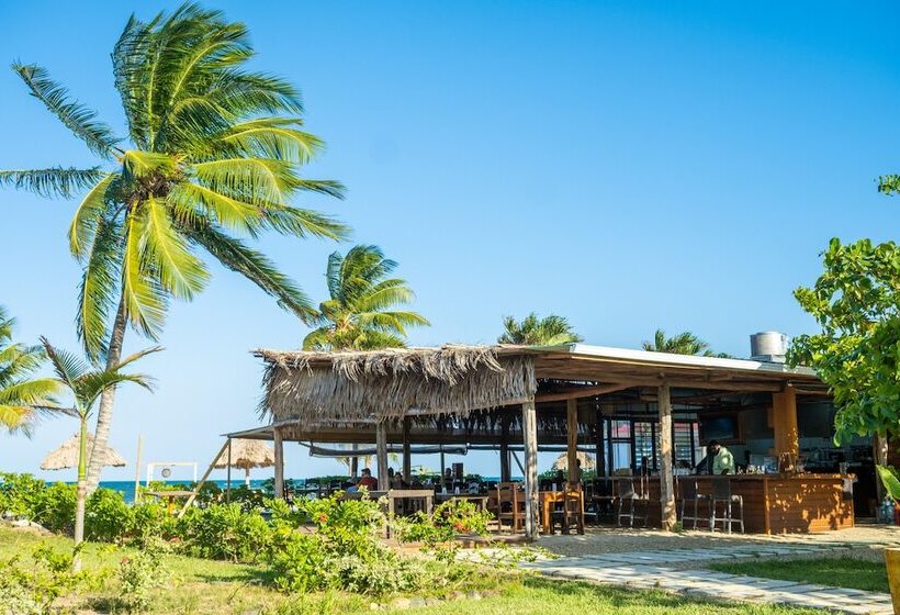 בית מלון כפרי Hopkins Bay Belize a Muy'Ono Resort
