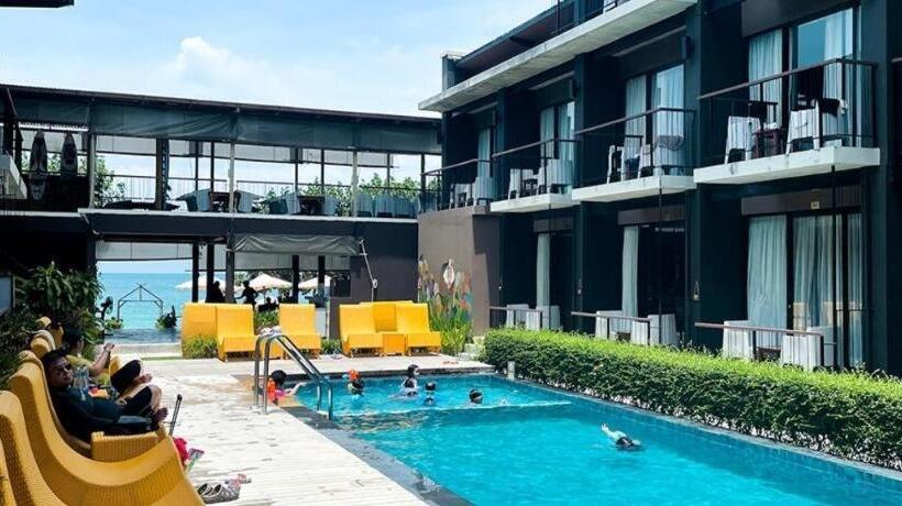 هتل Lalune Beach Resort