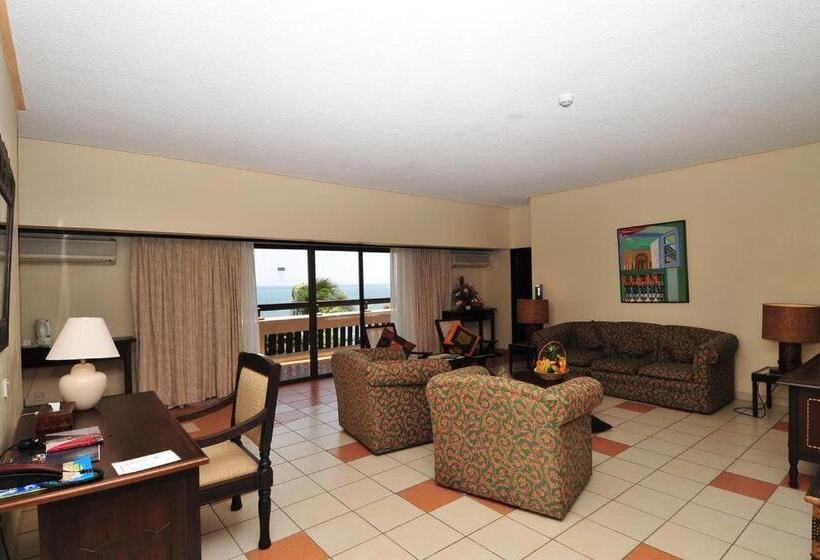 هتل Mombasa Continental Resort