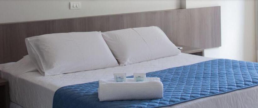 فندق Monza Palace