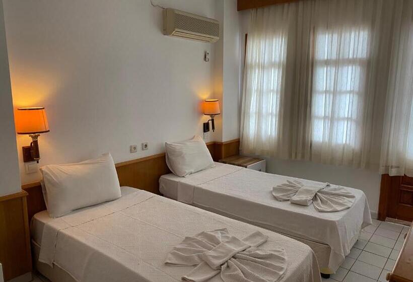 Hotel Naturella Apart