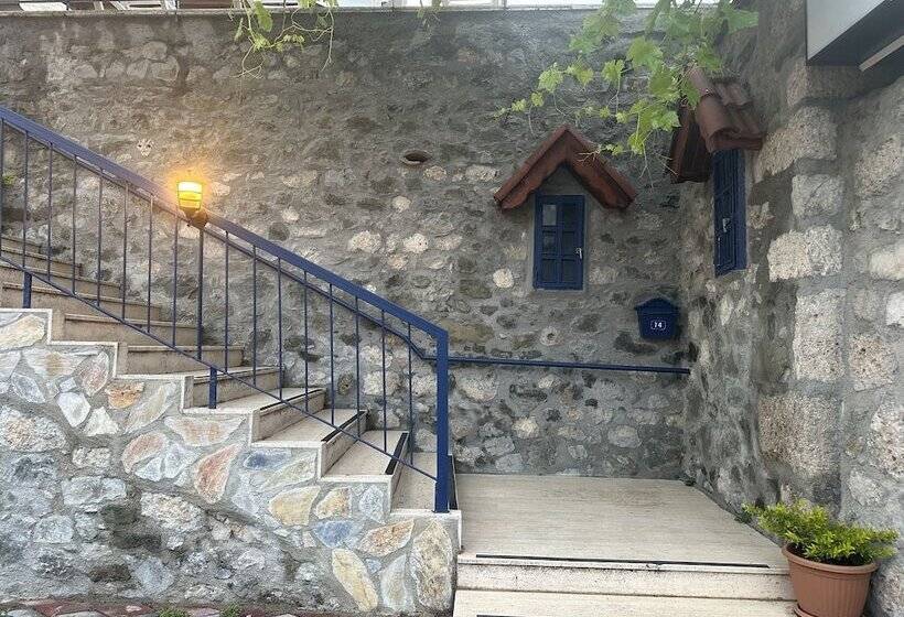هتل Naturella Apart