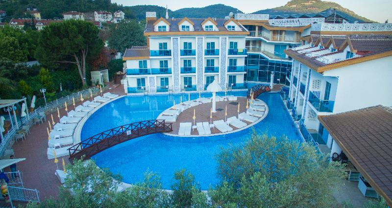 Ocean Blue High Class Hotel & Spa