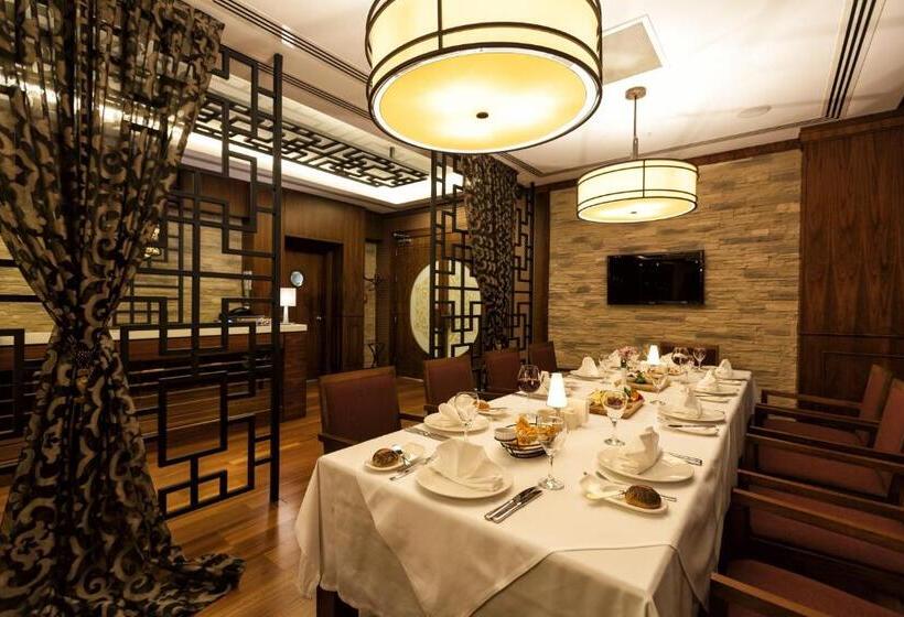 호텔 Ramada Plaza By Wyndham Izmit