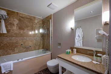 هتل Royal Teos Thermal Resort Clinic & Spa Halal