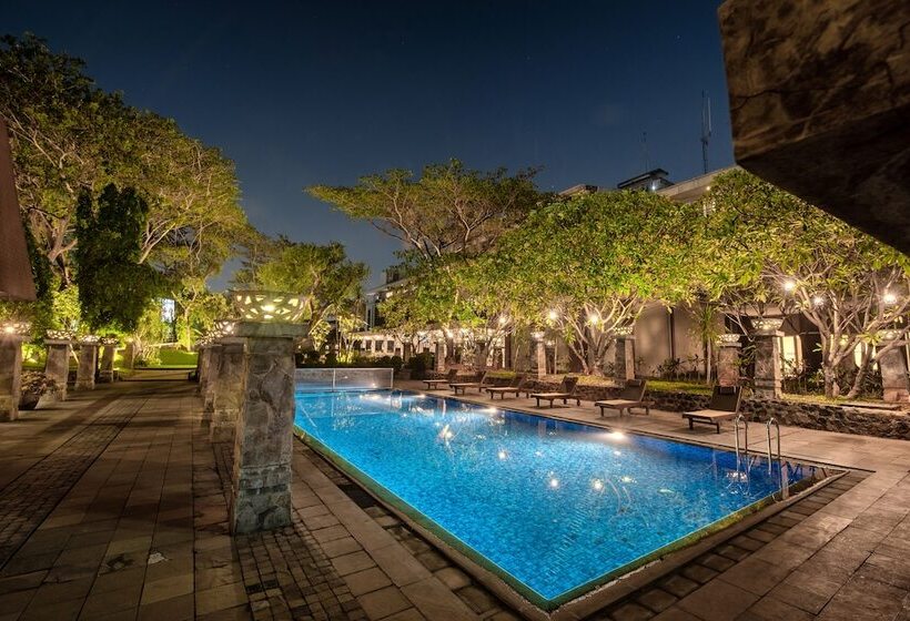 Fotos del hotel Santika Taman Mini Indonesia Indah: 1 Fotos del hotel Santika Taman Mini Indonesia Indah: 1