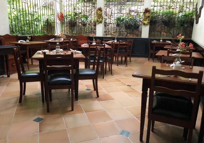 Fotos del hotel Stein Colonial:  11