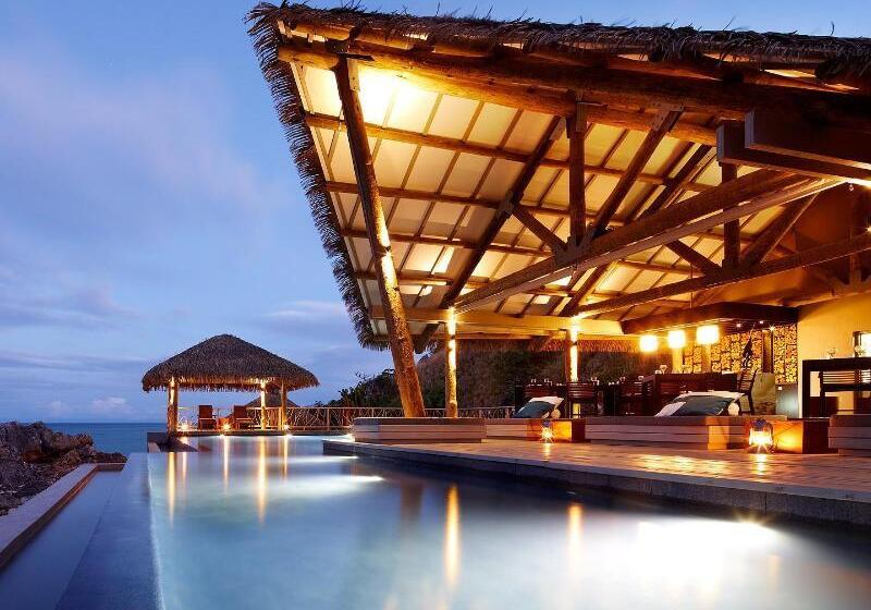 هتل Tadrai Island Resort