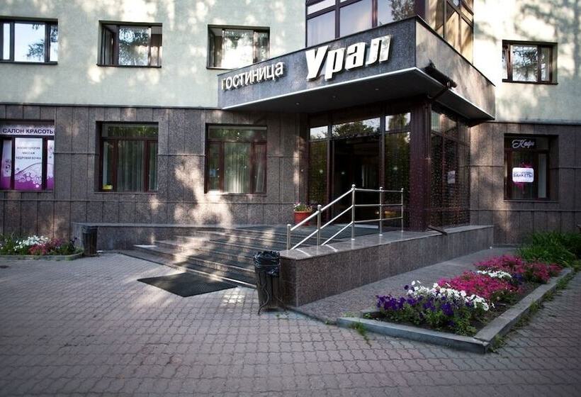 בית מלון כפרי Ural