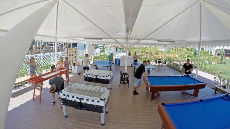 استراحتگاه Wyndham Garden Lara