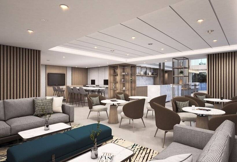 هتل Courtyard By Marriott Vadodara