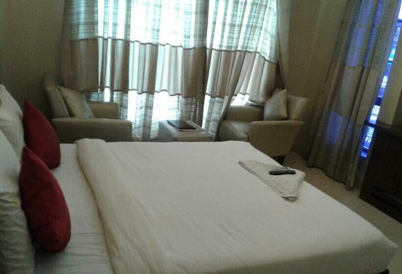 فندق Krishna International