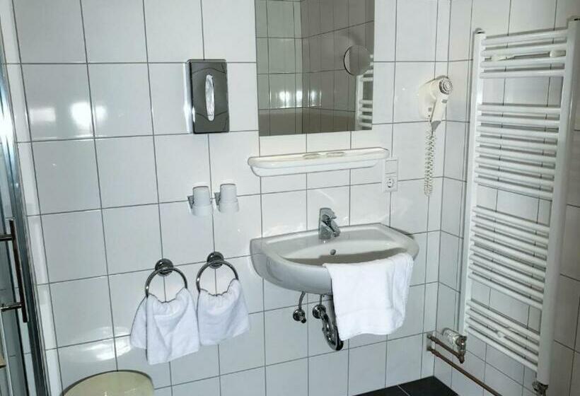 هاستل Gästehaus Hein
