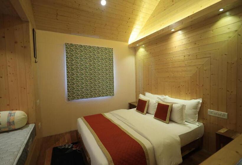 Amrit Van Resort