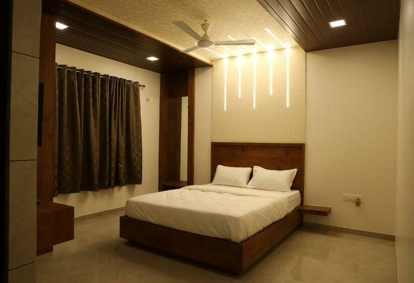 فندق Mahalaxmi Executive