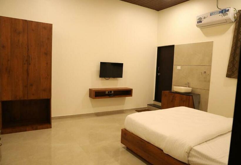 فندق Mahalaxmi Executive