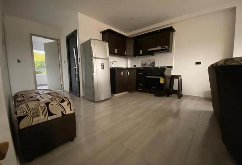 פנסיון Casa Toñita