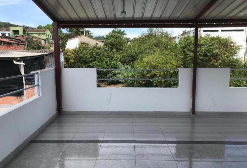 פנסיון Casa Toñita
