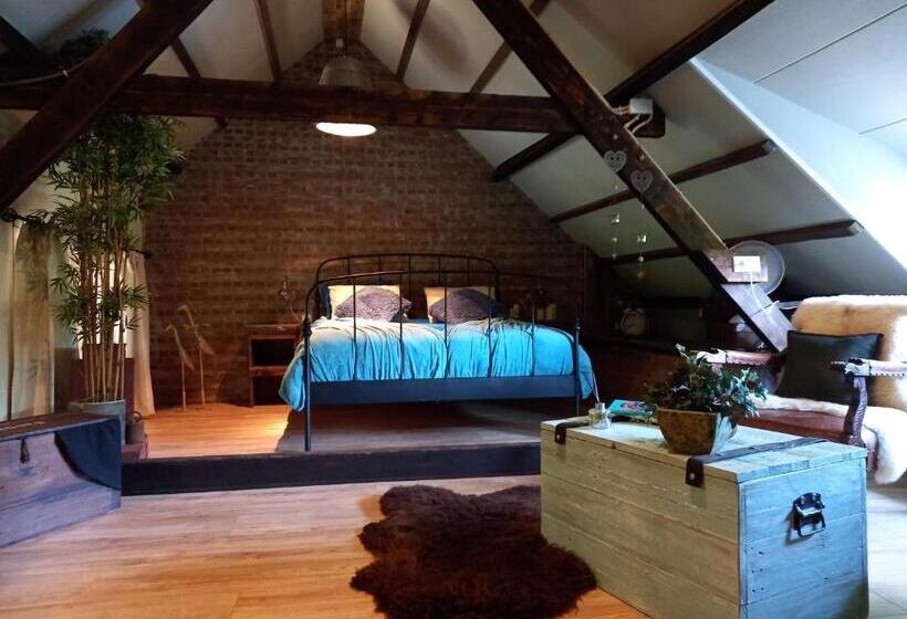 B&b Wood, Food & More
