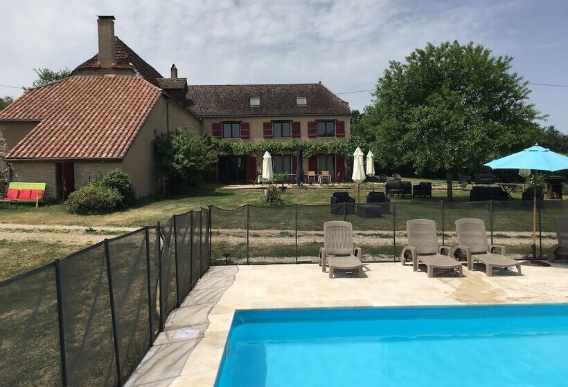 تختخواب و صبحانه Le Domaine Du Gravier