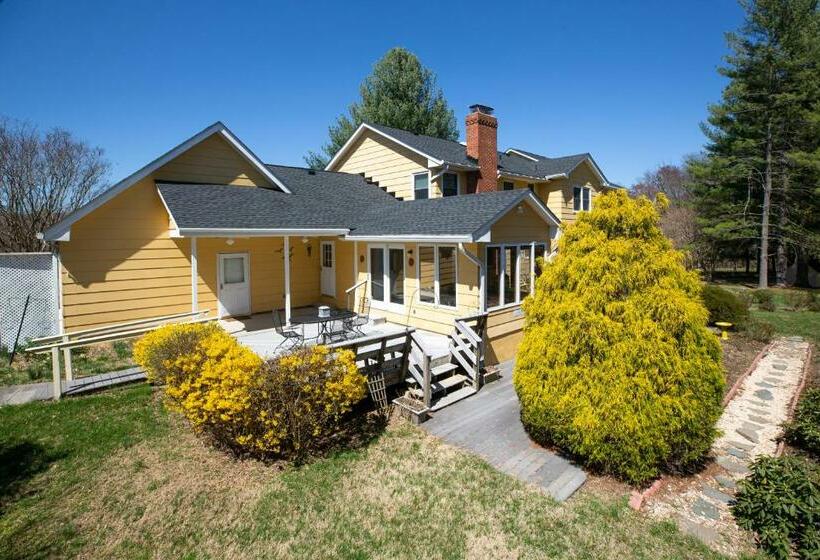 住宿加早餐  Purcellville Home