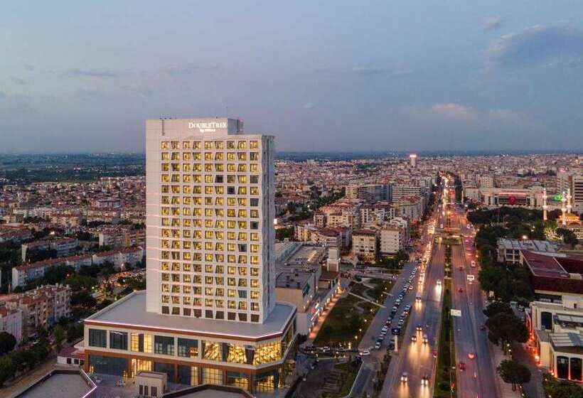 هتل Doubletree By Hilton Manisa