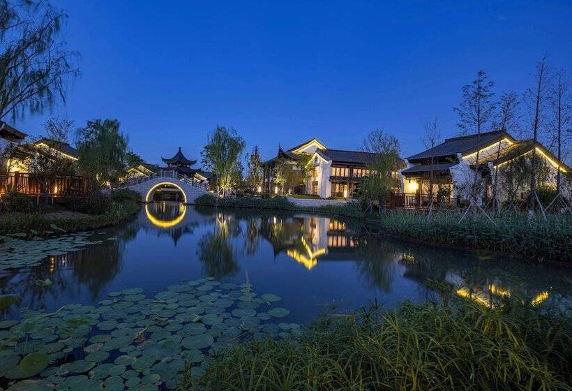 هتل Doubletree By Hilton Yancheng Dayangwan