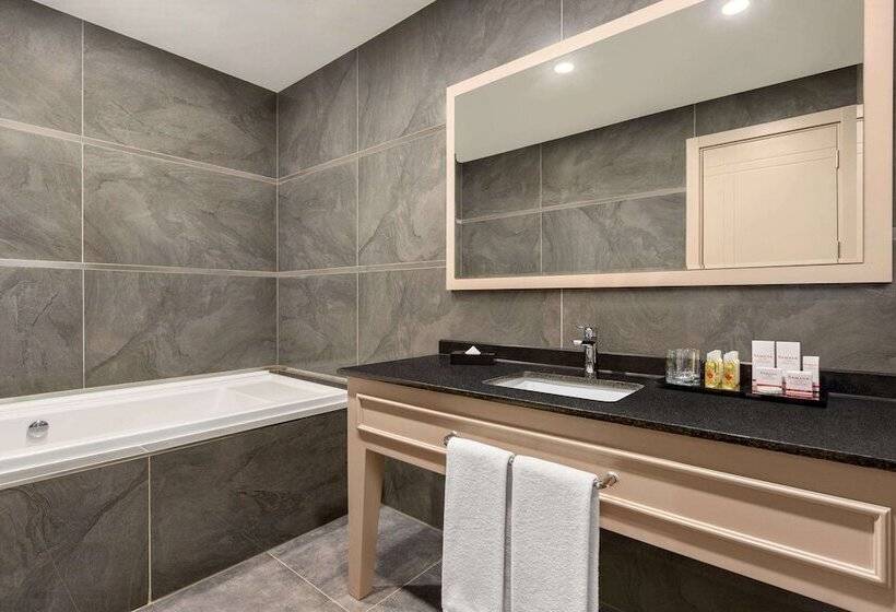 هتل Ramada By Wyndham Adiyaman
