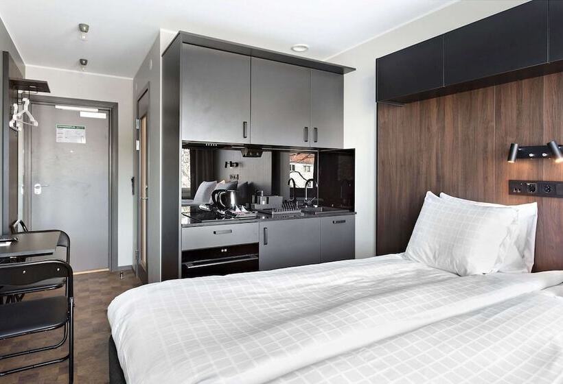 Sure Hotel Studio By Best Western Bromma