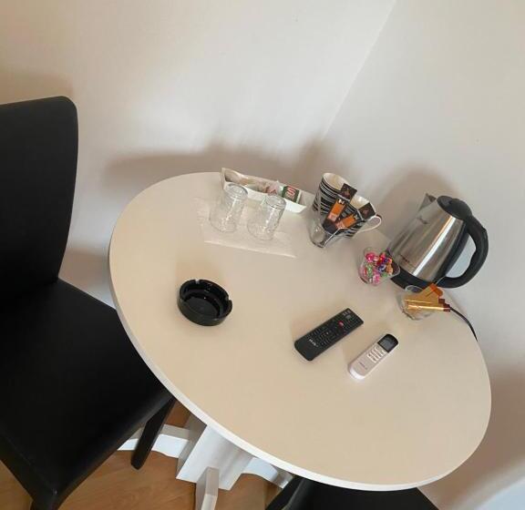 پانسیون Apartmani Petra