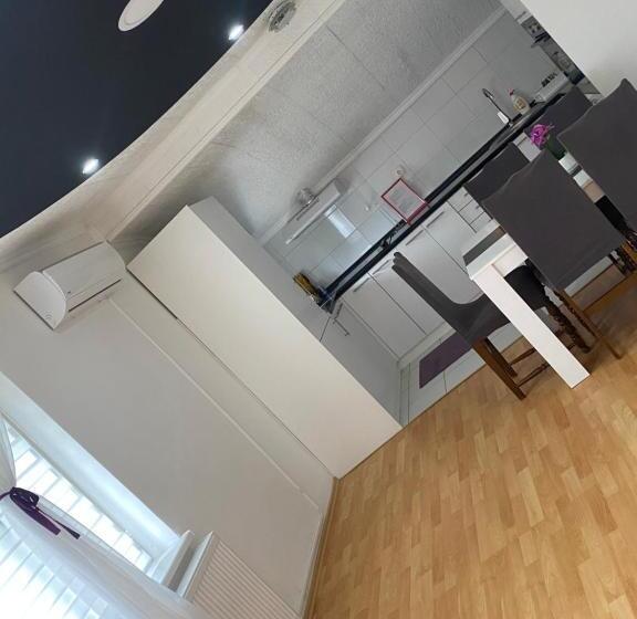 پانسیون Apartmani Petra