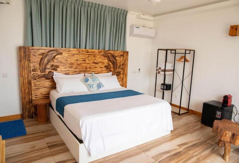 پانسیون Kudhi Boli Beach House