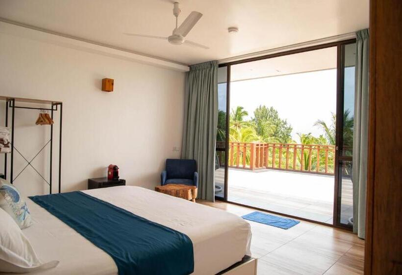پانسیون Kudhi Boli Beach House