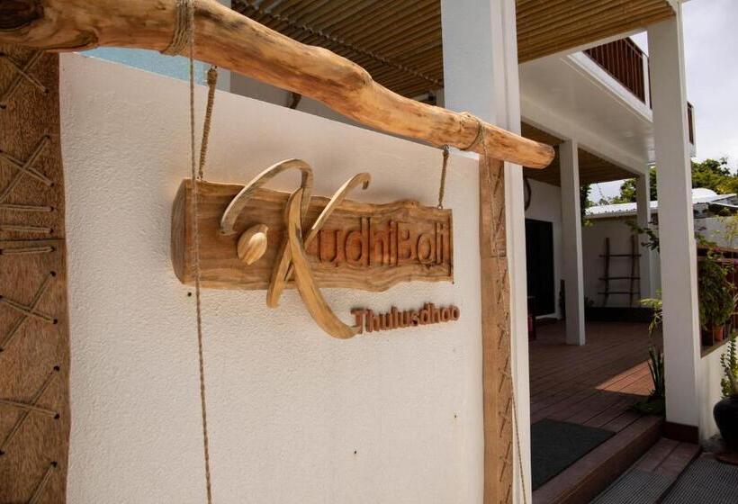 پانسیون Kudhi Boli Beach House