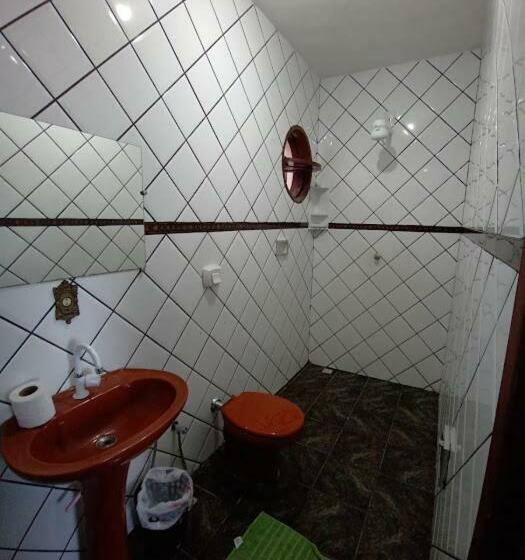 بنسيون Pousada Casa Nostra