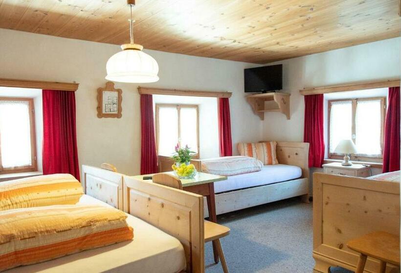 ベッドアンドブレックファースト Alpina Hotel Apartments