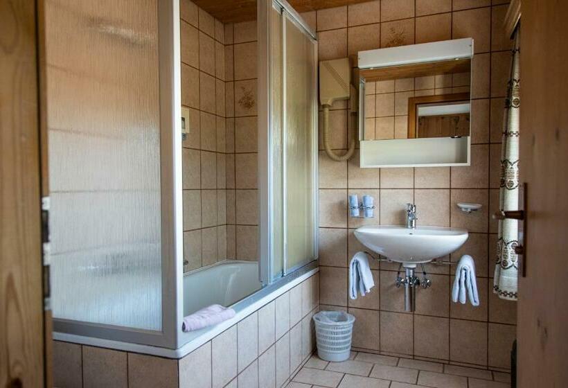 Bed and Breakfast Alpina Hotel Apartments