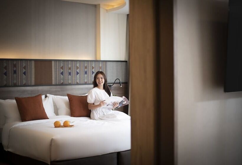 Emmaline Hotel Nan