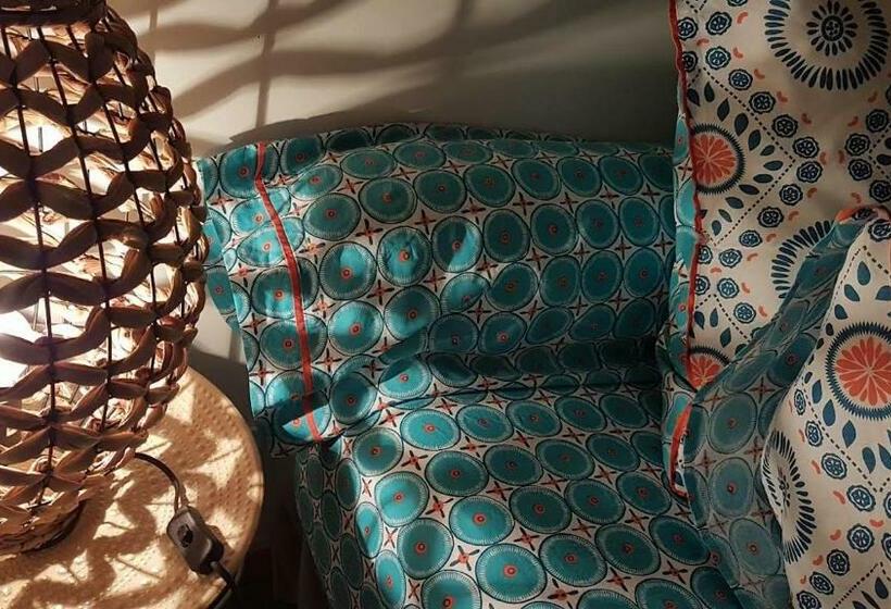 مبيت وإفطار Suite Parentale, Entrée Individuelle