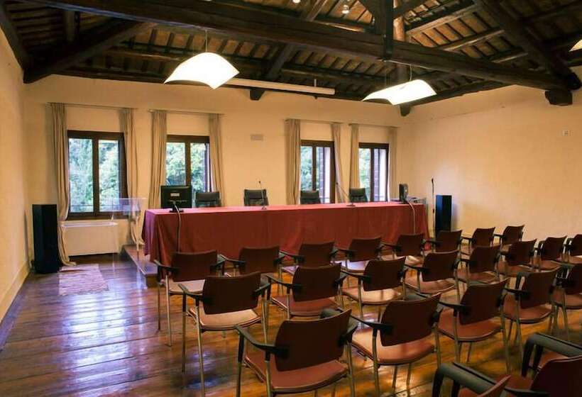 تختخواب و صبحانه Villa Flangini