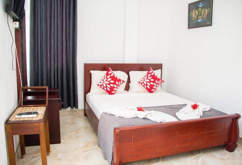 Yolanda Villa Negombo