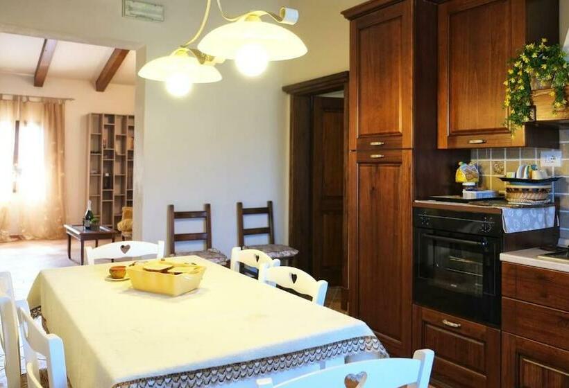 فندق Poggio Ai Legni