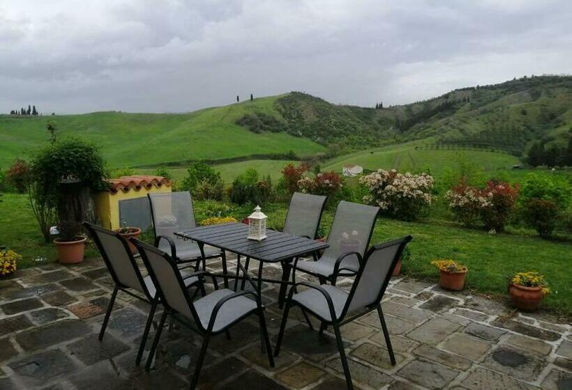 فندق Poggio Ai Legni