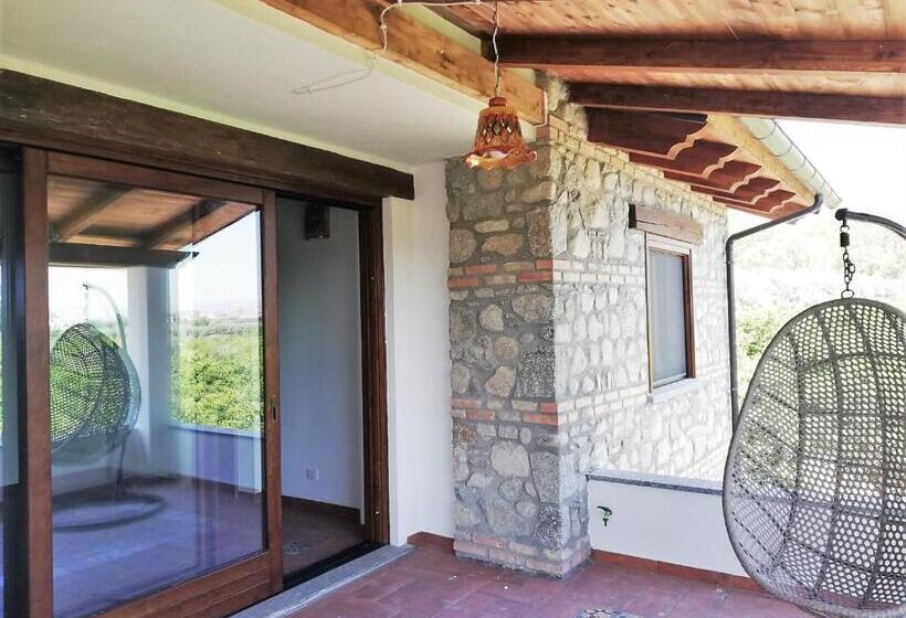 Ludomar Country Residence   Rooms & Apartments