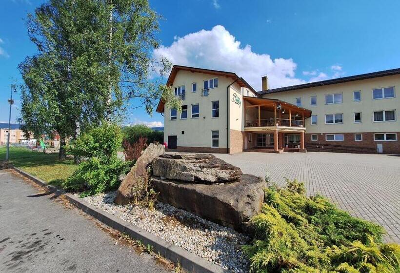 بنسيون Agrohotel Tri Brezy