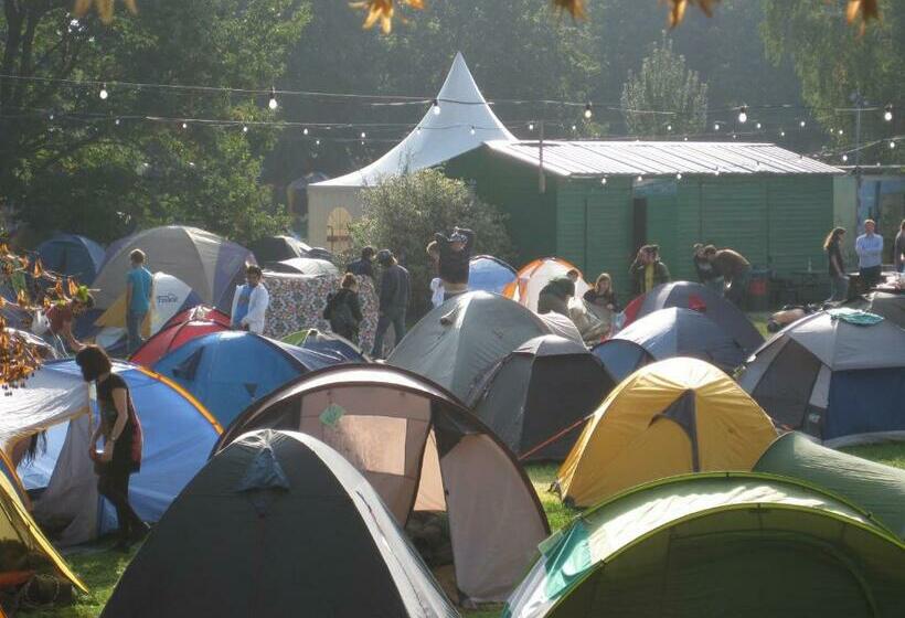ユースホステル The Tent   Youth Only   Buchung Leider Nur Bis 30 Jahre Möglich!