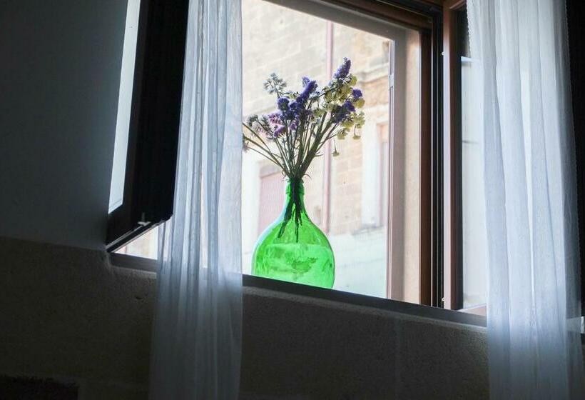 Largo Imperiali B&b