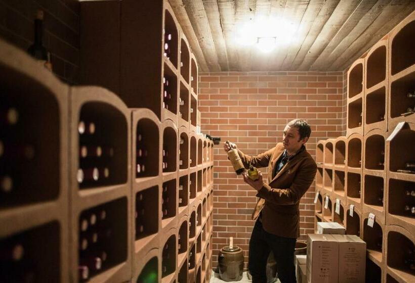 پانسیون Jezírko Lesní Restaurant & Penzion