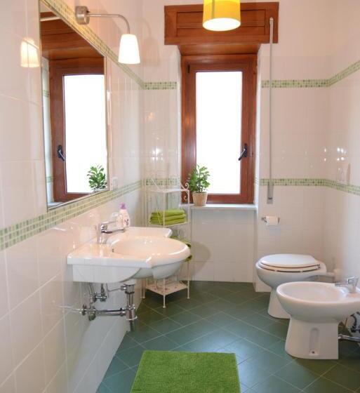 پانسیون Jonico Guest House